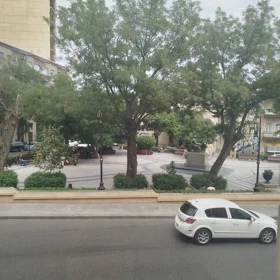 In Səbail rayonu 150.0 m² office is for rent - Image 4