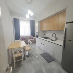 In Baku 90.0 m² apartment is for rent - Image 4