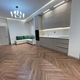 In Baku 68.0 m² apartment is for sale - Image 10