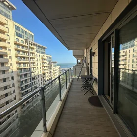 In Baku 90.0 m² apartment is for rent - Image 3