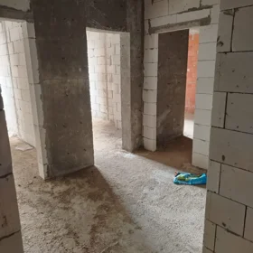 In Baku 77.0 m² apartment is for sale - Image 2