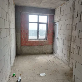 In Baku 77.0 m² apartment is for sale - Image 4