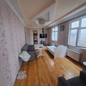 In Khirdalan 100.0 m² house with 3.0 rooms is for rent - Image 6
