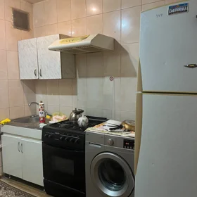 In Baku 90.0 m² apartment is for sale - Image 5