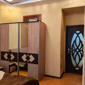 In Baku 70.0 m² apartment is for rent - Image 7
