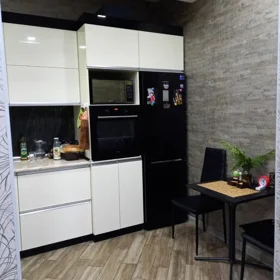 In Baku 79.0 m² apartment is for sale - Image 7
