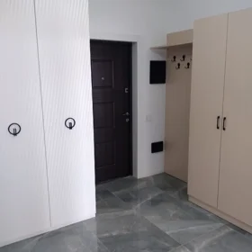 In Baku 71.0 m² apartment is for rent - Image 6