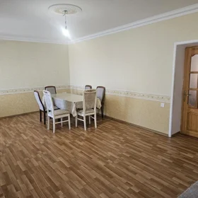 In Baku 105.0 m² apartment is for rent - Image 2
