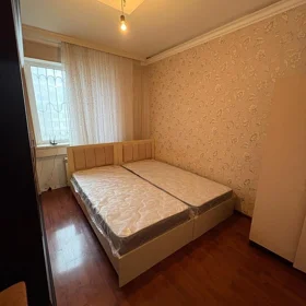 In Baku 60.0 m² apartment is for rent - Image 5