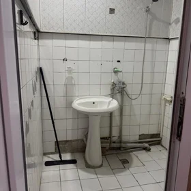 In Baku 60.0 m² apartment is for rent - Image 7