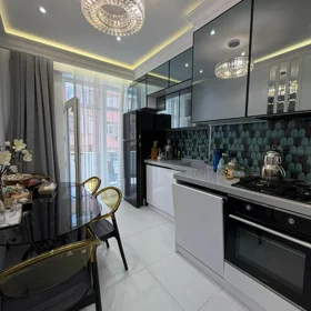 In Baku 117.0 m² apartment is for sale - Image 6
