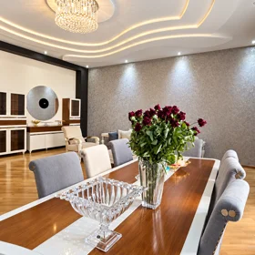 In Baku 165.0 m² apartment is for sale - Image 4