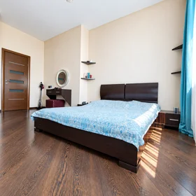 In Baku 120.0 m² apartment is for sale - Image 8