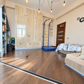 In Baku 120.0 m² apartment is for sale - Image 10