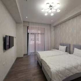 In Baku 92.0 m² apartment is for sale - Image 10