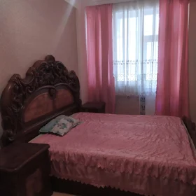 In Baku 75.0 m² apartment is for rent - Image 2