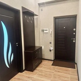 In Baku 85.0 m² apartment is for rent - Image 2