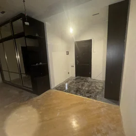 In Baku 165.0 m² apartment is for sale - Image 4