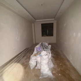 In Baku 165.0 m² apartment is for sale - Image 7
