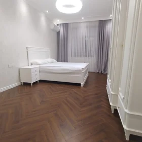 In Baku nan m² apartment is for sale - Image 5