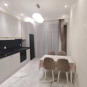 In Baku nan m² apartment is for sale - Image 8