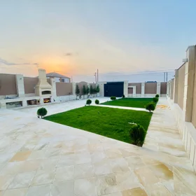 In nan 300.0 m² house with 6.0 rooms is for sale - Image 7