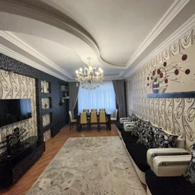 In Baku 100.0 m² apartment is for sale - Image 3