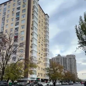 In Baku 185.0 m² apartment is for rent - Image 5