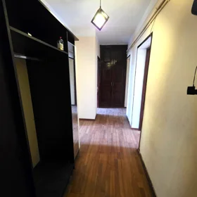In Baku 72.0 m² apartment is for rent - Image 2