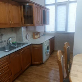 In Baku 130.0 m² apartment is for rent - Image 7