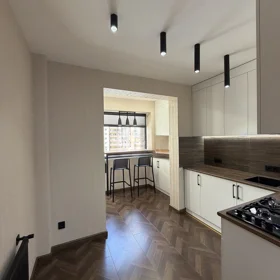 In Baku 60.0 m² apartment is for sale - Image 8