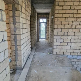 In nan 237.0 m² house with 5.0 rooms is for sale - Image 4