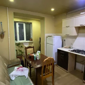 In Baku 82.0 m² apartment is for rent - Image 4