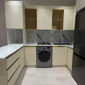 In Baku 61.0 m² apartment is for sale - Image 4