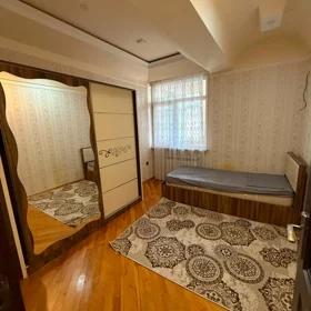 In Baku 125.0 m² apartment is for rent - Image 8