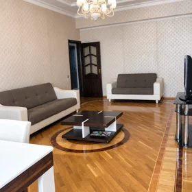 In Baku 105.0 m² apartment is for sale - Image 6