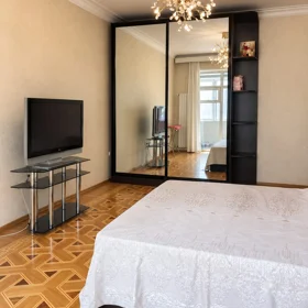 In Baku 105.0 m² apartment is for sale - Image 9