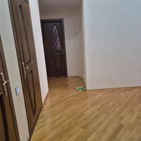 In Binəqədi rayonu 120.0 m² apartment is for sale - Image 2