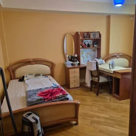 In Binəqədi rayonu 120.0 m² apartment is for sale - Image 8