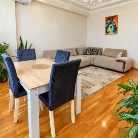In Baku 85.0 m² apartment is for sale - Image 3