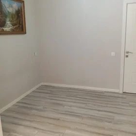In Baku 70.0 m² apartment is for sale - Image 4