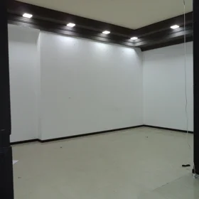 In Xətai rayonu 550.0 m² commercial is for rent - Image 8