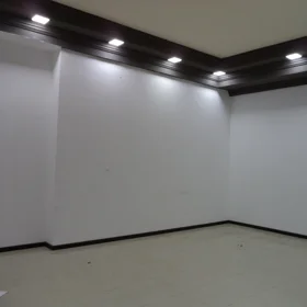 In Xətai rayonu 550.0 m² commercial is for rent - Image 9