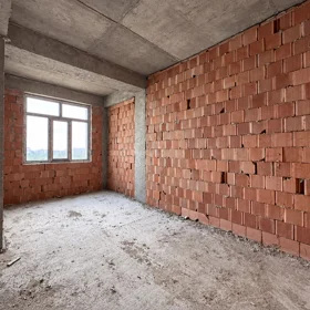 In Baku 84.0 m² apartment is for sale - Image 2