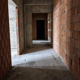 In Baku 84.0 m² apartment is for sale - Image 3