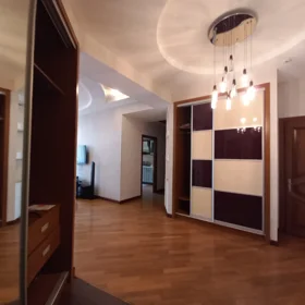 In Xətai rayonu 135.0 m² apartment is for rent - Image 10