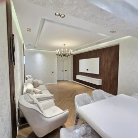 In Baku 108.0 m² apartment is for sale - Image 5