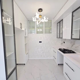 In Baku 108.0 m² apartment is for sale - Image 10