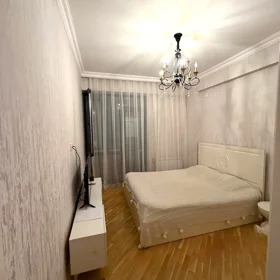 In Baku 70.0 m² apartment is for sale - Image 3