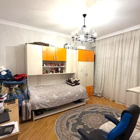 In Baku 70.0 m² apartment is for sale - Image 5